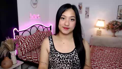 Snapshot of slave_amanda69 chatting on September 12, 4:43 am Queen Cyrine online show from September 12, 4:43 am