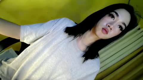 just call me aryana online show from April 14, 4:23 pm