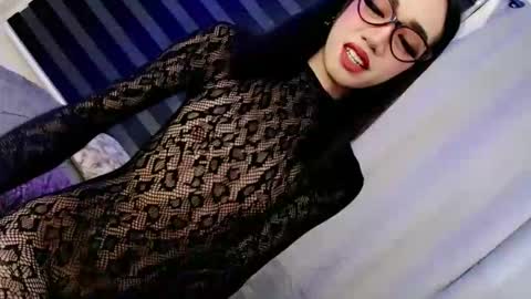 just call me aryana online show from April 17, 10:40 am