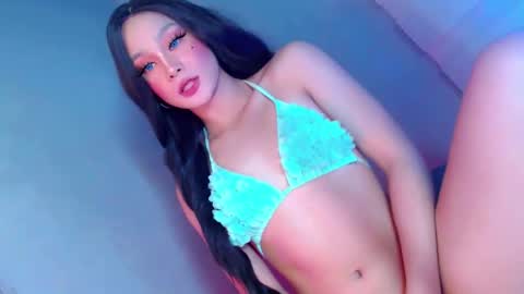 Snapshot of slutnextdoor28 chatting on October 18, 1:15 pm slutnextdoor28 online show from October 18, 1:15 pm