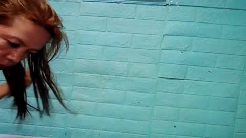 jess online show from January 31, 6:35 am