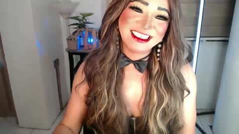 Snapshot of smokeprincess chatting on January 30, 3:19 pm Amanda online show from January 30, 3:19 pm