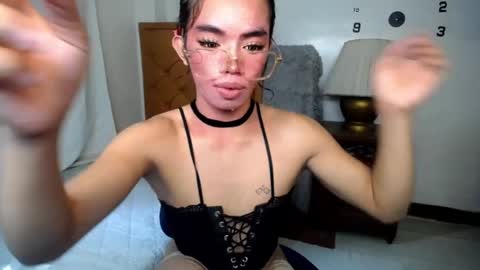 snoky_serna online show from July 14, 1:18 am