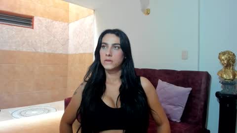 sophia CM online show from February 17, 8:04 pm