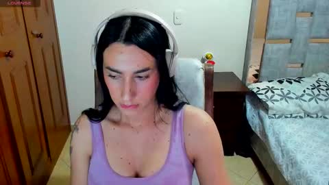 sophia CM online show from October 8, 1:56 pm