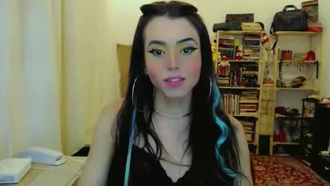 Sophie Fantasys online show from November 30, 1:52 am