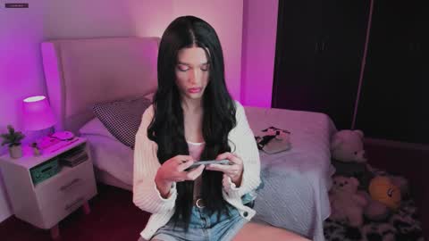    online show from September 9, 1:26 am