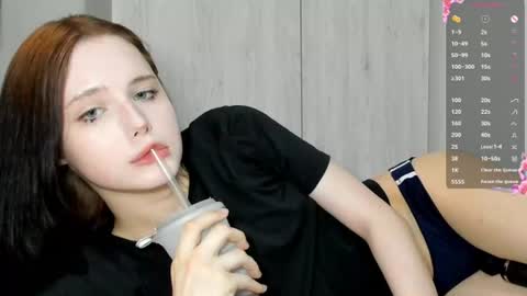 marunyashh online show from July 28, 9:47 pm