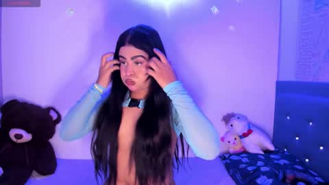  S T A R  online show from December 1, 1:19 am