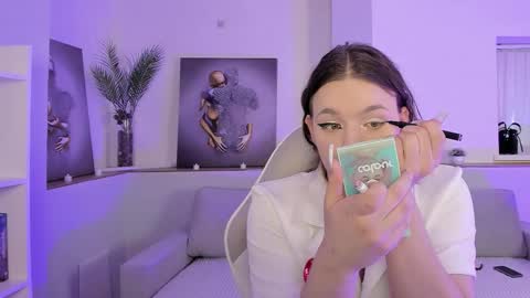 Madison GMT2 4AM-10AM Mon Tue Wed  Sat Sun online show from February 20, 2:18 am