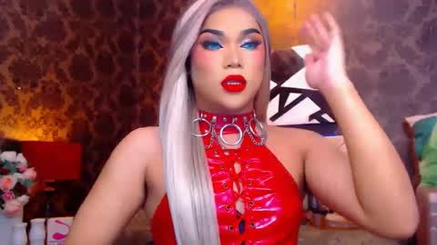 Snapshot of stellagrayts chatting on December 5, 9:22 am CALL ME STELLA online show from December 5, 9:22 am