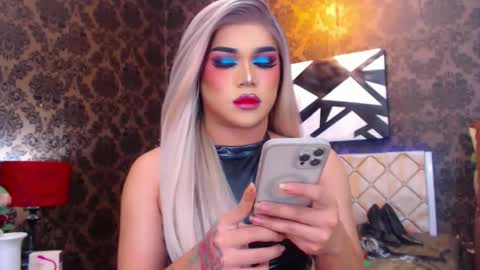 Snapshot of stellagrayts chatting on February 16, 1:38 am CALL ME STELLA online show from February 16, 1:38 am