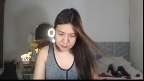 Stella online show from November 29, 6:43 pm