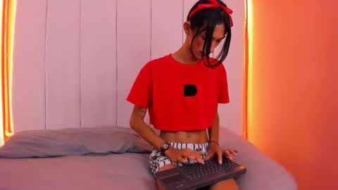 Sunny online show from January 13, 8:17 pm