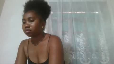 surbelle online show from February 6, 12:22 pm