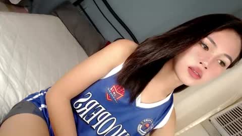 sweet_cassy12 online show from June 24, 10:13 am