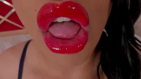 sweet_eliizabeth online show from July 1, 12:49 pm