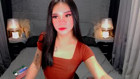 bea takashi  online show from February 5, 10:09 am