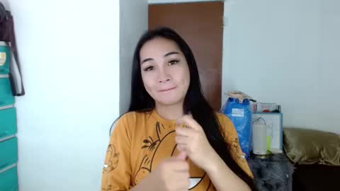 Lilly online show from December 11, 2:11 am