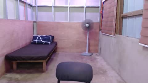 Sweet online show from February 24, 4:00 pm