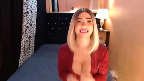 Ms trixiee online show from September 19, 9:15 am