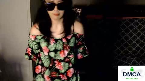 TashaKai online show from February 21, 3:21 pm