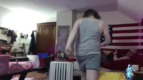 Snapshot of tasteflavored_femboy chatting on February 8, 3:30 am Taste online show from February 8, 3:30 am