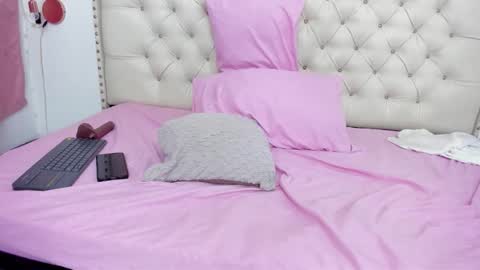 tasty_alan_ online show from November 3, 10:42 pm