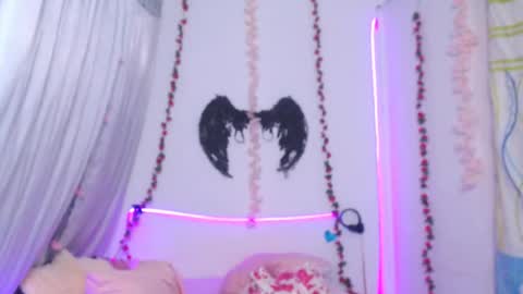 Taylorsweet1111 online show from July 1, 4:57 am