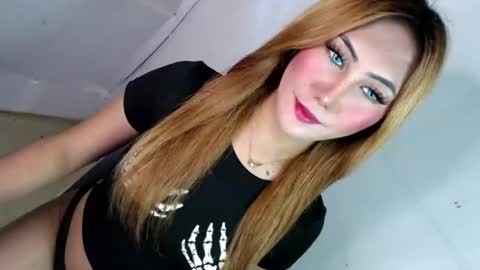 Im Dianna DONT FORGET TO FOLLOW ME   online show from March 8, 5:17 am