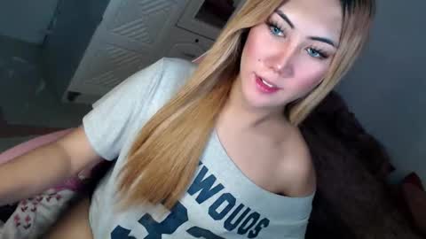 Im Dianna DONT FORGET TO FOLLOW ME   online show from October 20, 4:15 am