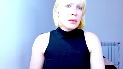 Kira online show from October 30, 4:11 am