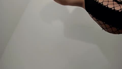 Luna online show from February 17, 8:27 pm