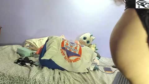 Thalia   online show from April 5, 9:02 pm