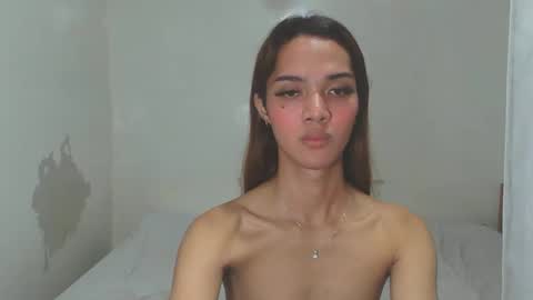 Snapshot of thea121698 chatting on October 19, 3:15 pm thea121698 online show from October 19, 3:15 pm