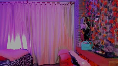 Goldie online show from March 17, 11:28 pm