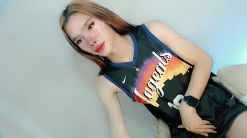 laisa online show from February 9, 8:24 pm