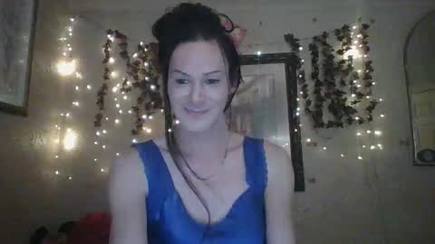 sillymillie0 online show from November 5, 7:36 pm