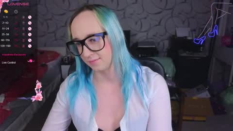 The Great And Powerful Trixie online show from November 13, 6:44 am