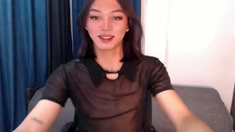 Snapshot of tina_allure chatting on December 26, 1:07 am Tina online show from December 26, 1:07 am