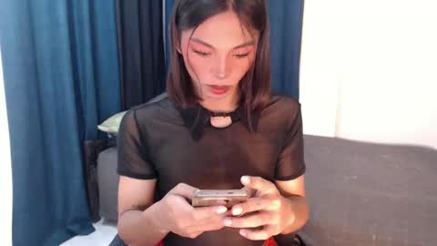 Snapshot of tina_allure chatting on January 7, 7:33 am Tina online show from January 7, 7:33 am