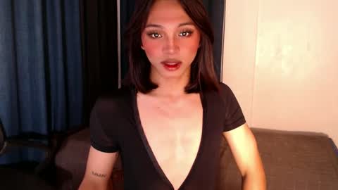 Snapshot of tina_allure chatting on January 8, 4:55 am Tina online show from January 8, 4:55 am