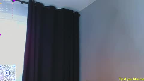 Molly online show from April 2, 3:10 pm