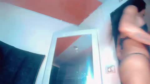 tobyas6972 online show from August 7, 4:30 am