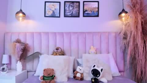 Tracy  online show from June 19, 8:24 pm
