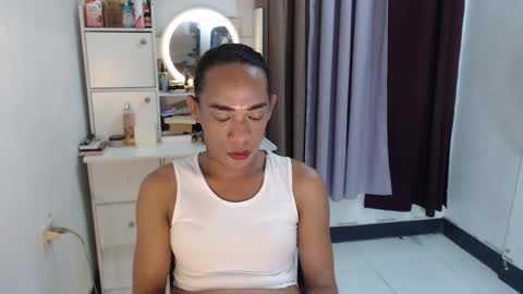 transeugene1990 online show from June 5, 7:36 am