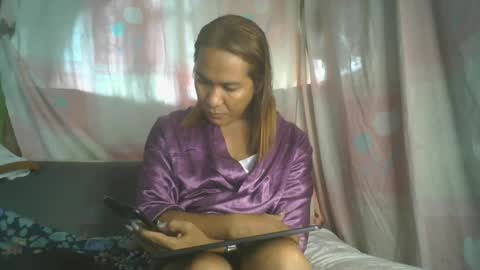 Snapshot of transhottie28 chatting on January 31, 11:35 pm transhottie28 online show from January 31, 11:35 pm