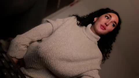 Snapshot of transnextdoor_ chatting on October 12, 1:52 am ALMIGHTY GODDESS VALENTINA online show from October 12, 1:52 am