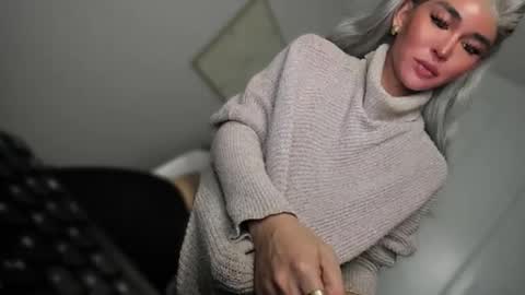 ALMIGHTY GODDESS VALENTINA online show from March 1, 3:51 pm