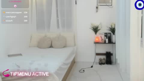 trixieemerald online show from July 28, 7:39 pm